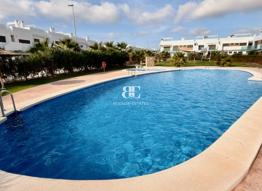 Herverkoop - apartment -
Orihuela - Vistabella