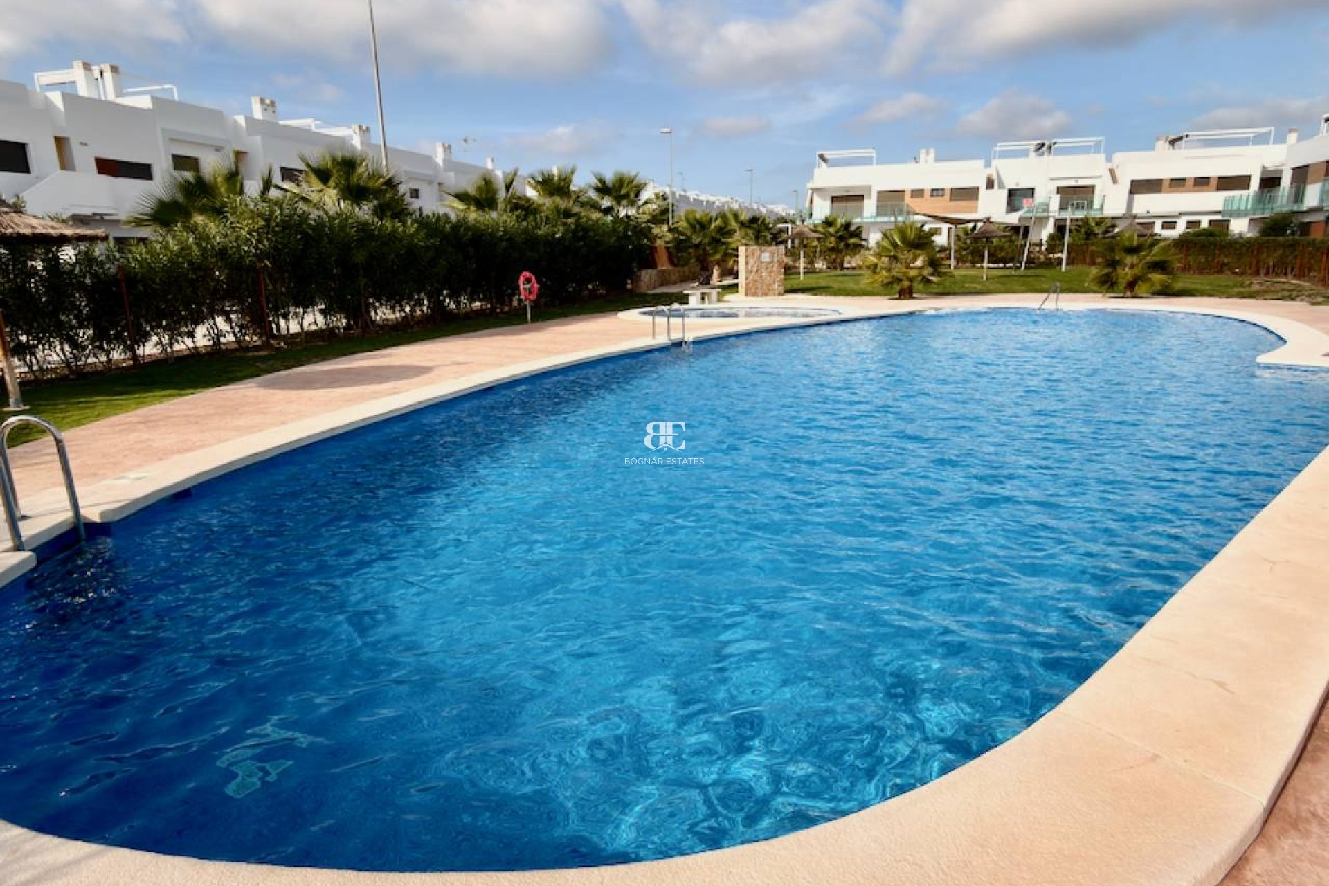 Herverkoop - apartment -
Orihuela - Vistabella