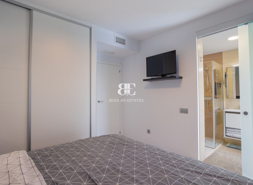 Herverkoop - apartment -
Orihuela - Vistabella