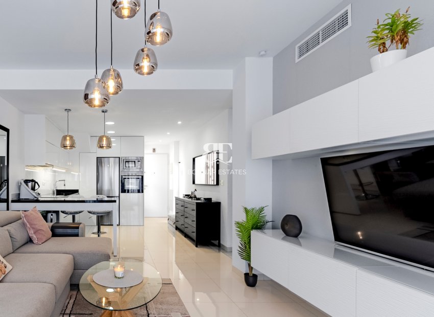 Herverkoop - apartment -
Pilar de la Horadada - Mil Palmeras