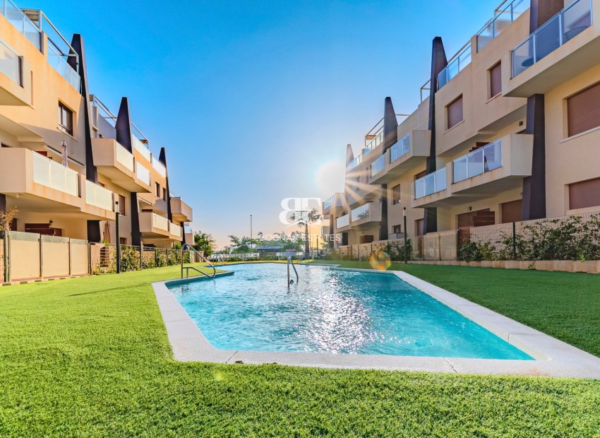Herverkoop - apartment -
Pilar de la Horadada - Mil Palmeras