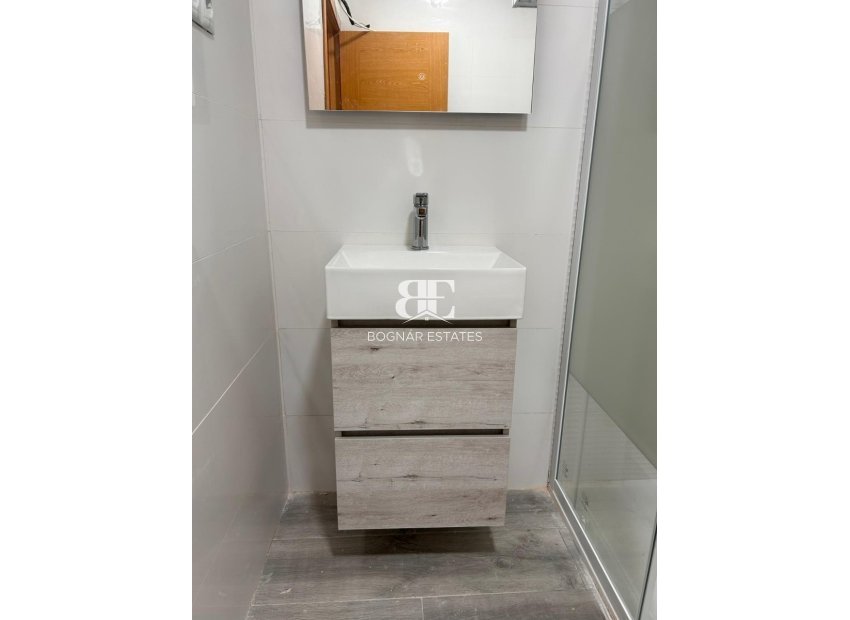 Herverkoop - apartment -
Pilar de la Horadada - Torre de la Horadada