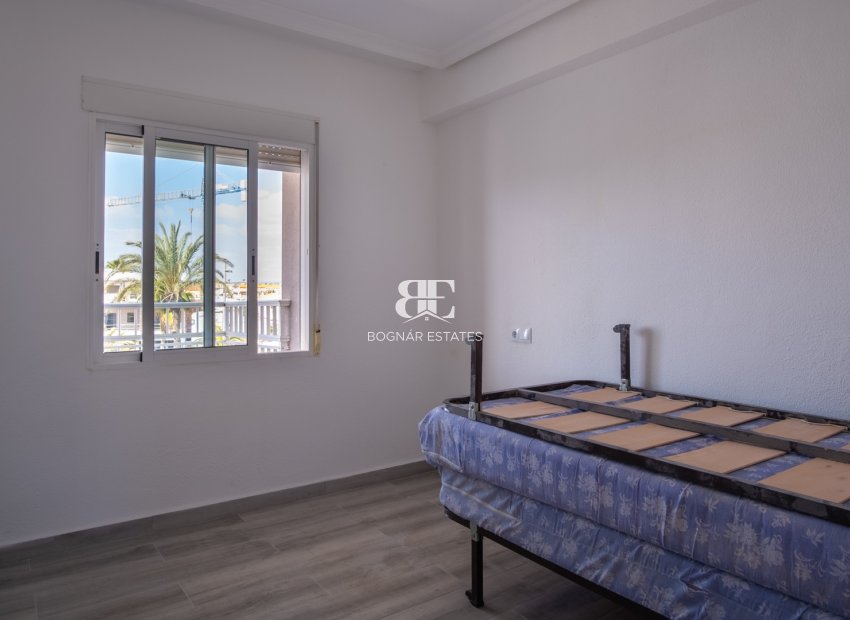 Herverkoop - apartment -
Pilar de la Horadada - Torre de la Horadada