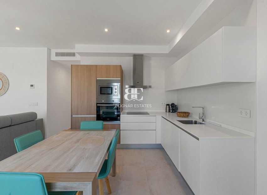 Herverkoop - apartment -
Pilar de la Horadada - Zona Pueblo