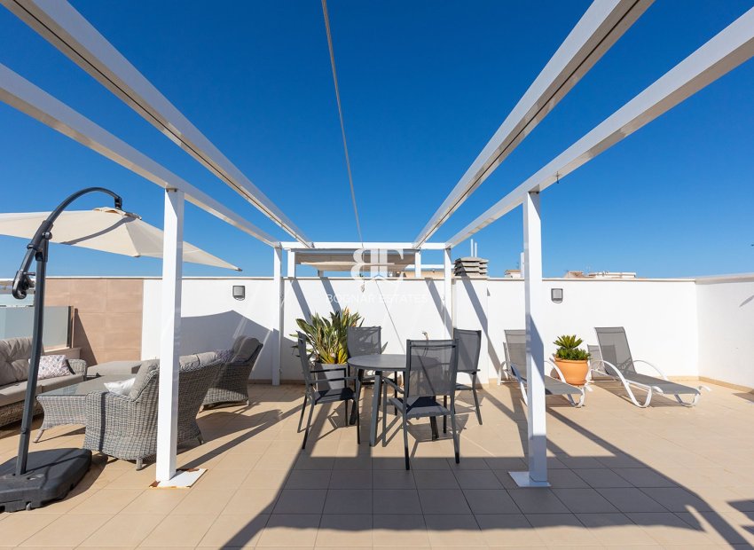 Herverkoop - apartment -
Pilar de la Horadada - Zona Pueblo