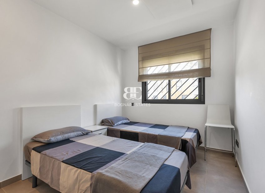 Herverkoop - apartment -
Punta Prima