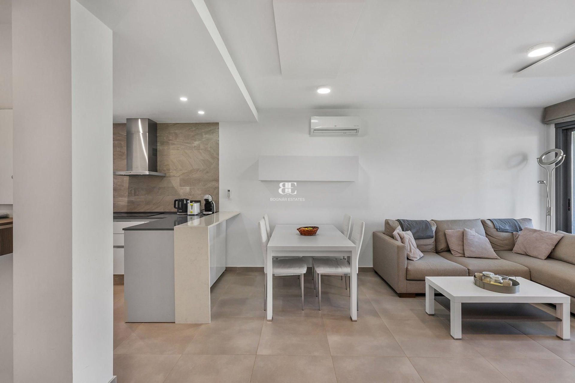 Herverkoop - apartment -
Punta Prima