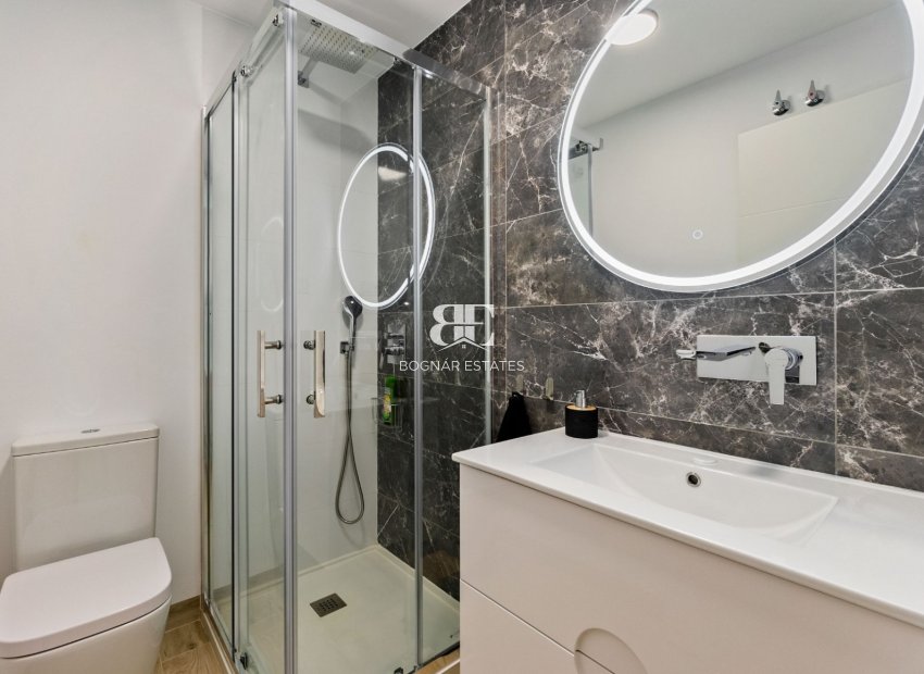 Herverkoop - apartment -
San Miguel de Salinas
