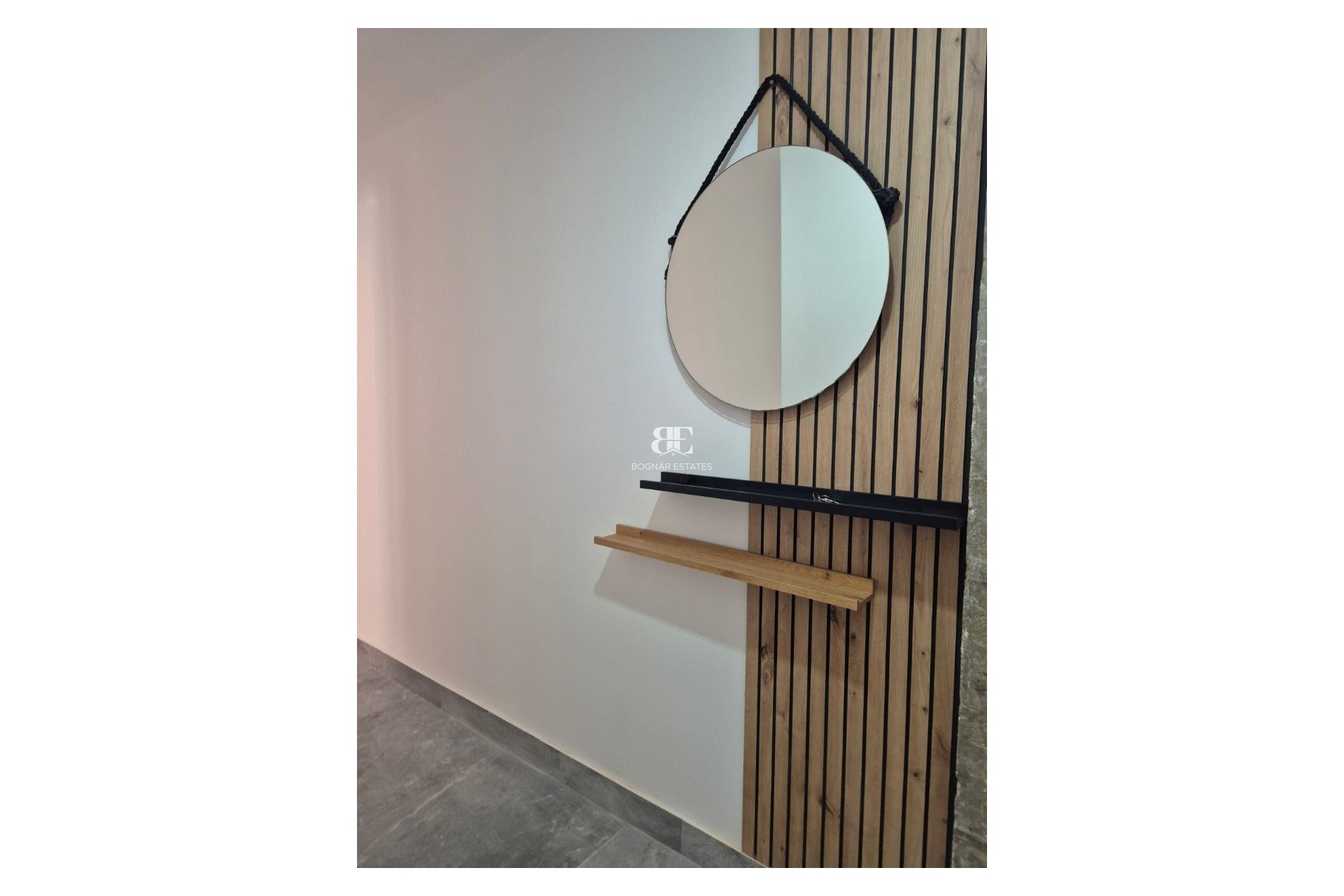 Herverkoop - apartment -
Santa Pola - Gran Playa