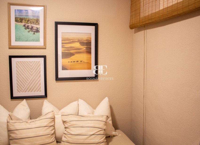 Herverkoop - apartment -
Santa Pola - Playa del Este