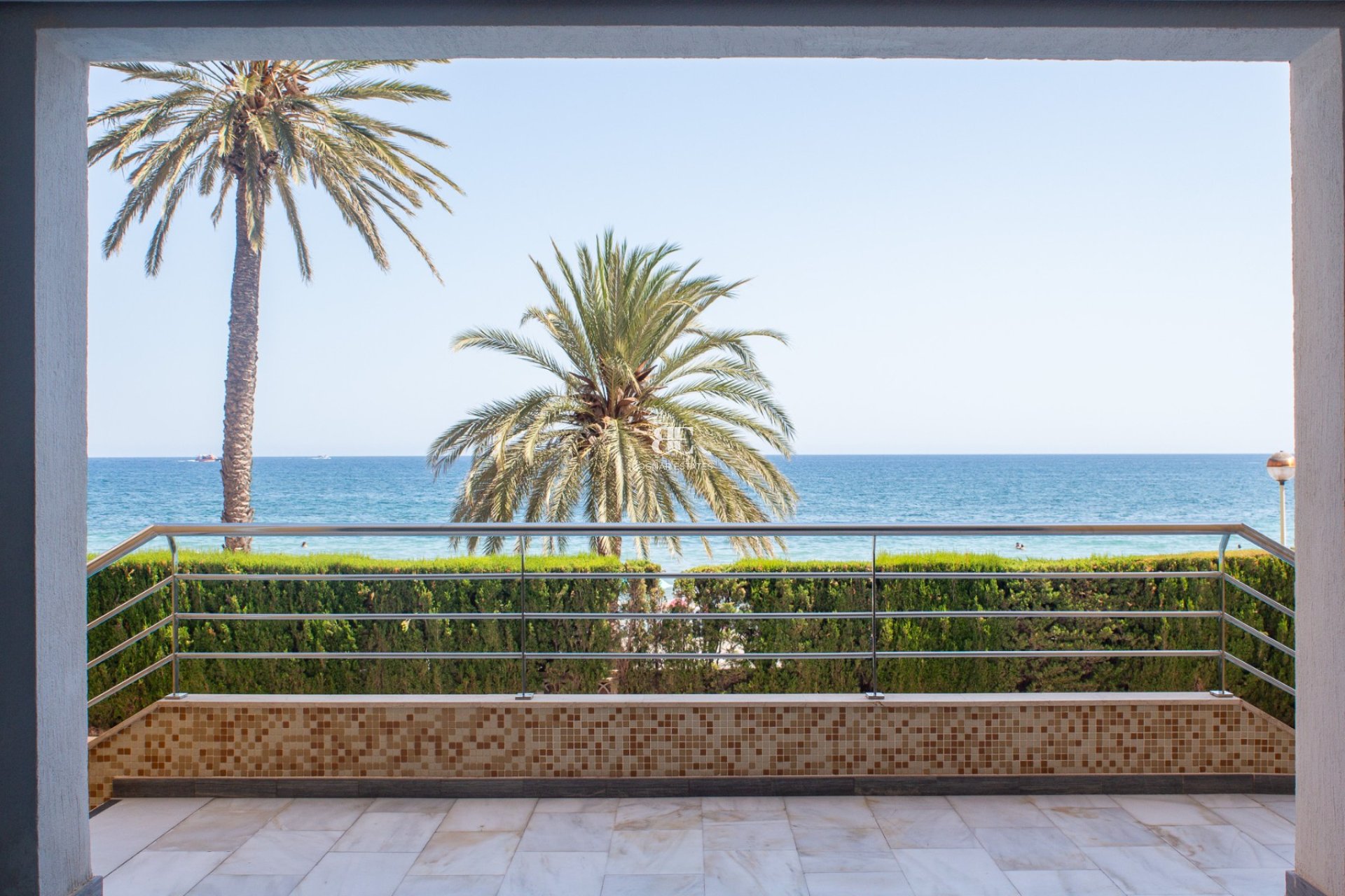 Herverkoop - apartment -
Santa Pola - Playa del Este