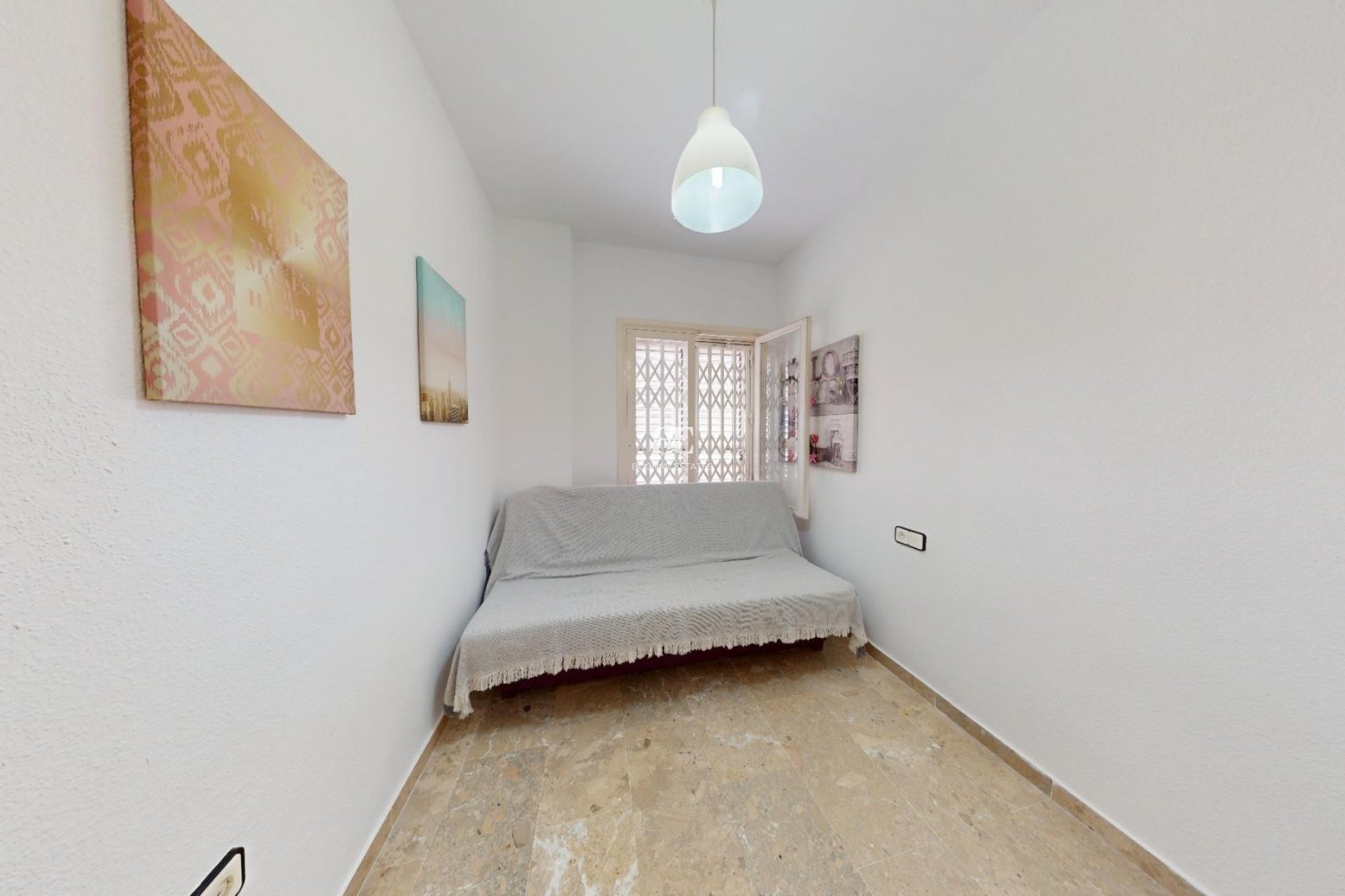 Herverkoop - apartment -
Santa Pola - Playa Lisa
