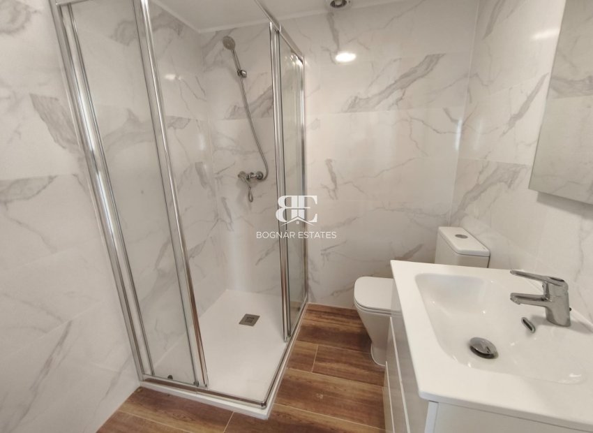 Herverkoop - apartment -
Santa Pola - Puerto