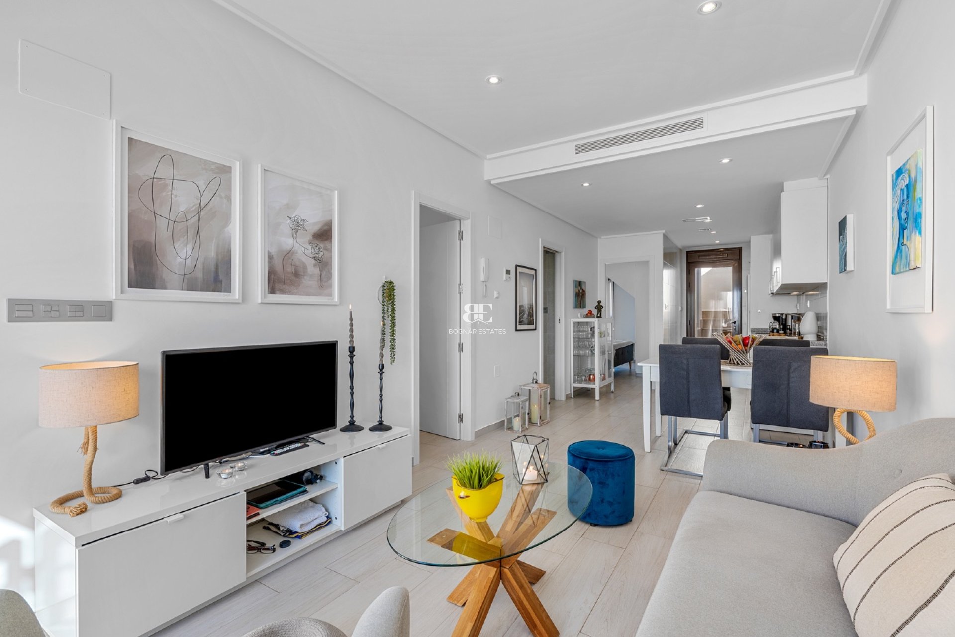 Herverkoop - apartment -
Torre de la Horadada (Alicante) - Spain