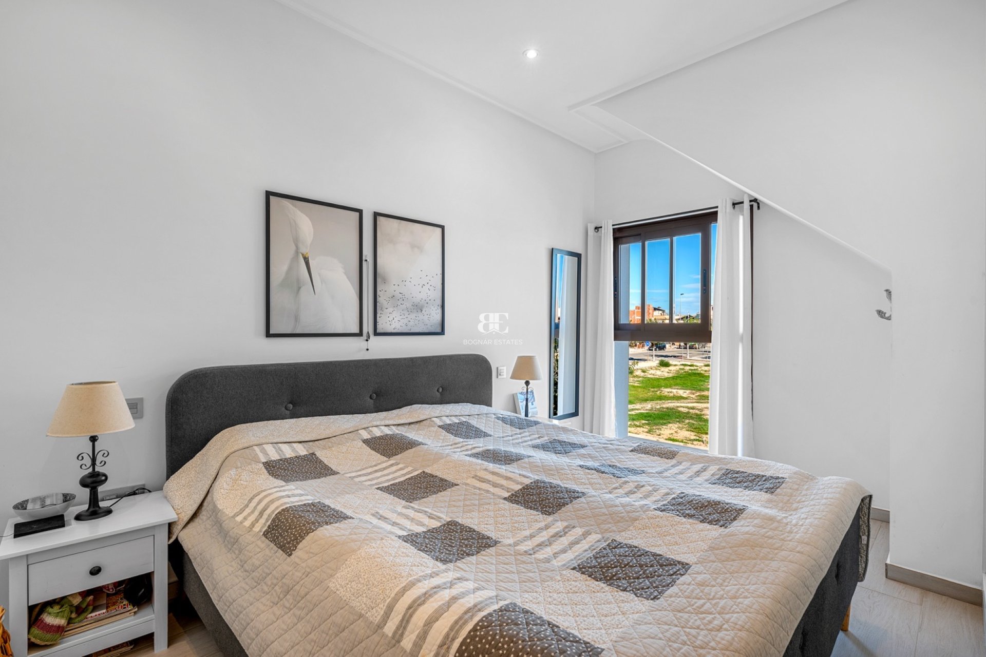 Herverkoop - apartment -
Torre de la Horadada (Alicante) - Spain