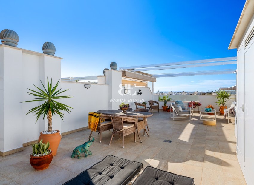 Herverkoop - apartment -
Torre de la Horadada (Alicante) - Spain