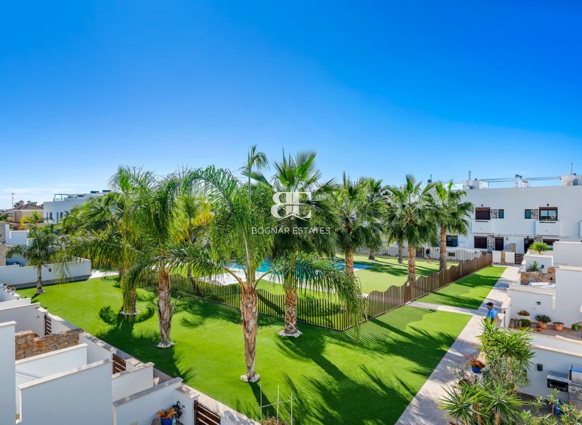 Herverkoop - apartment -
Torre de la Horadada (Alicante) - Spain