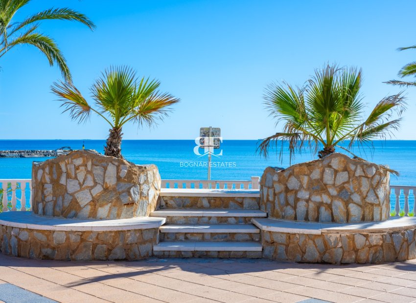 Herverkoop - apartment -
Torre de la Horadada (Alicante) - Spain