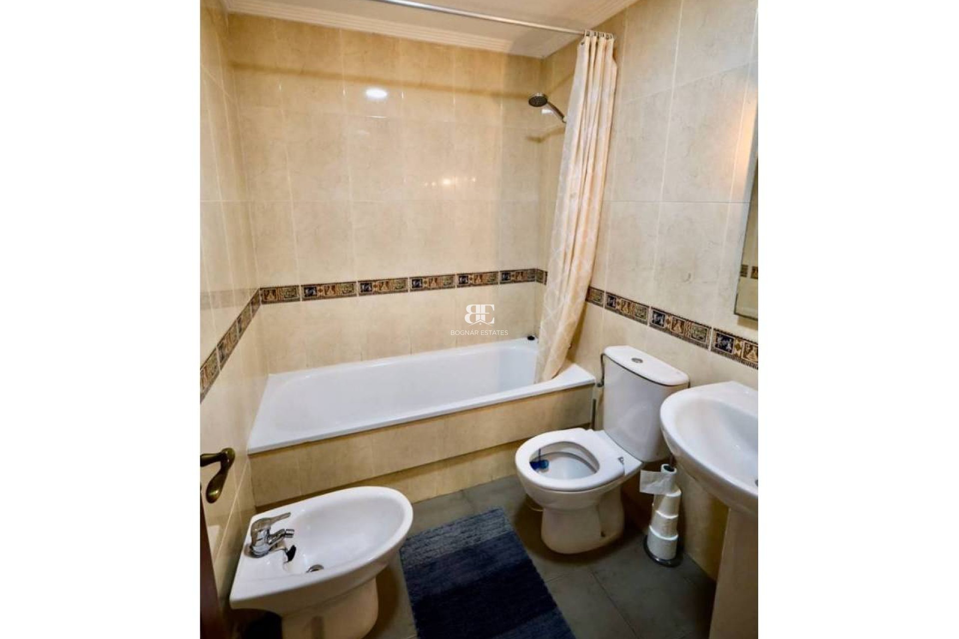 Herverkoop - apartment -
Torrevieja - Aguas Nuevas