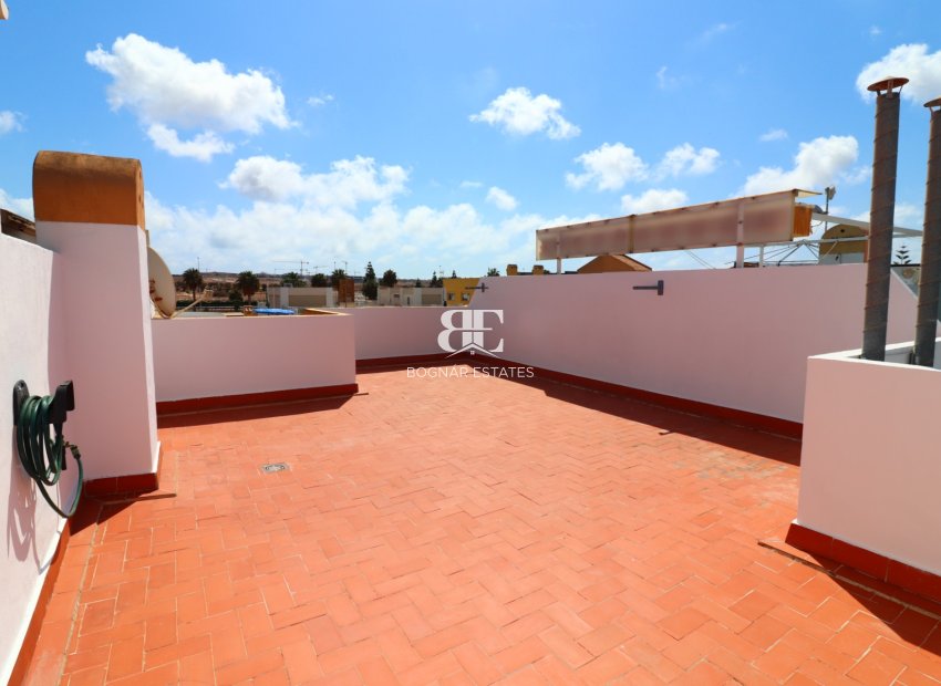 Herverkoop - apartment -
Torrevieja - Altos del Limonar