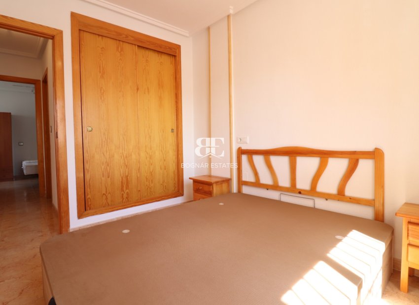 Herverkoop - apartment -
Torrevieja - Altos del Limonar