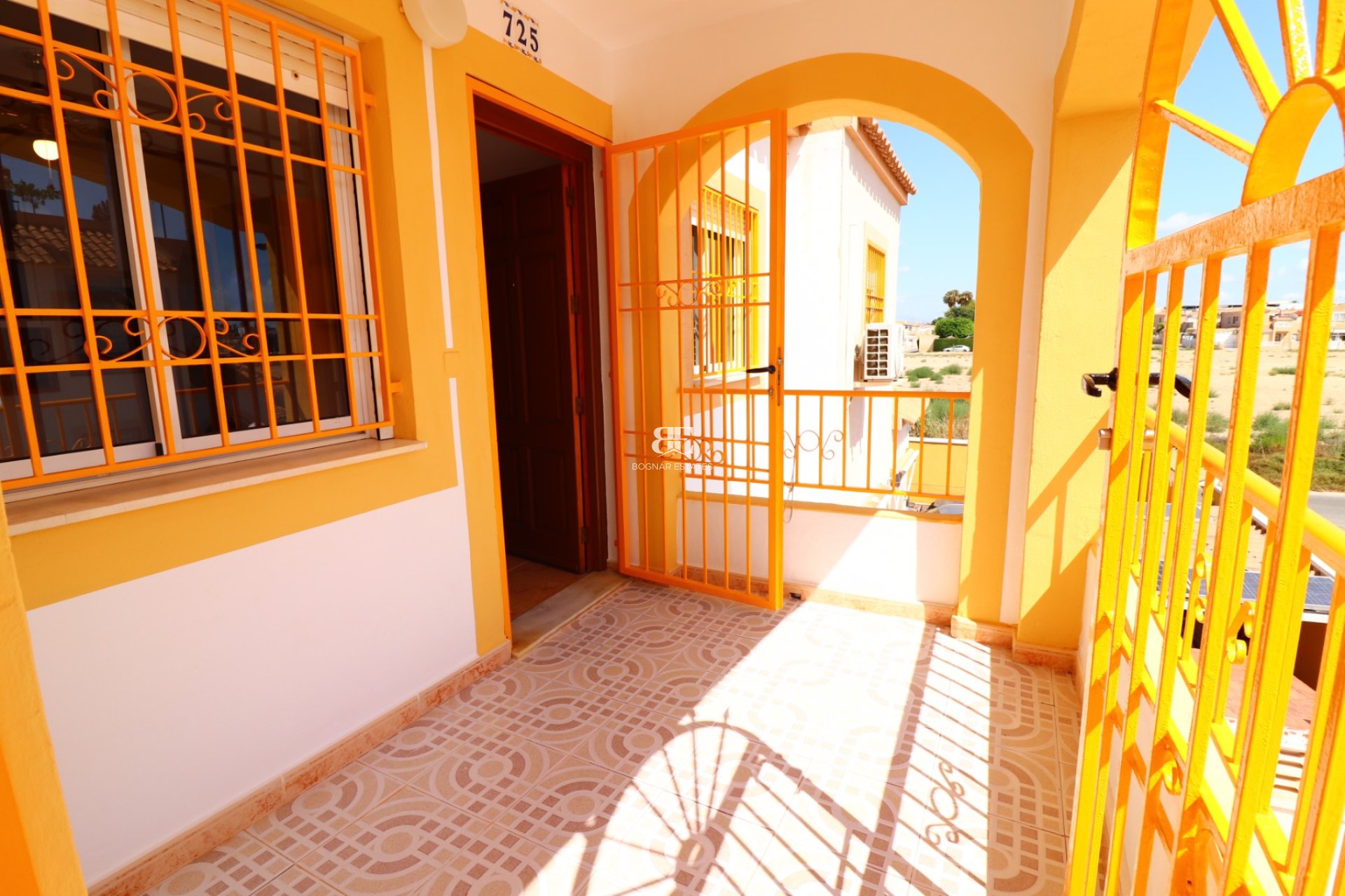Herverkoop - apartment -
Torrevieja - Altos del Limonar