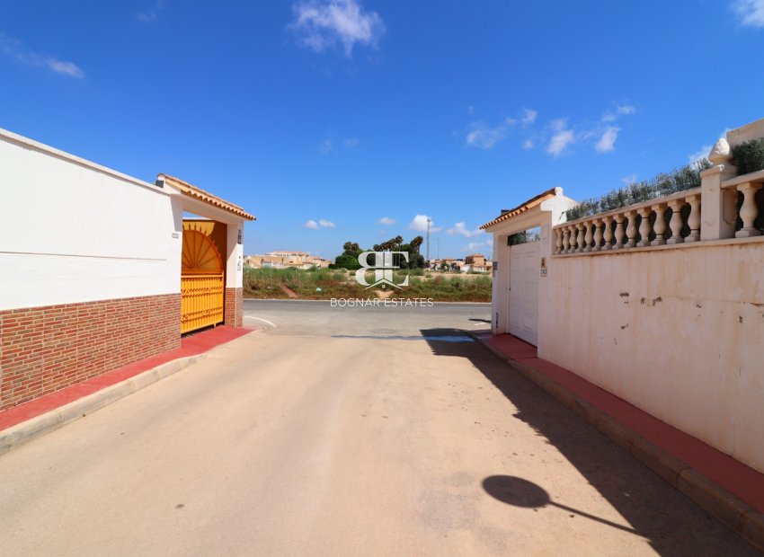 Herverkoop - apartment -
Torrevieja - Altos del Limonar