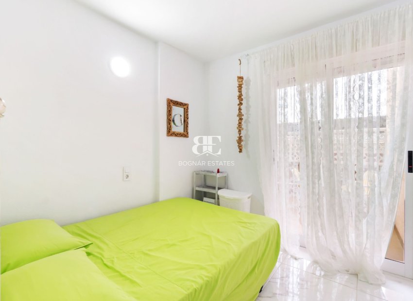 Herverkoop - apartment -
Torrevieja - Center