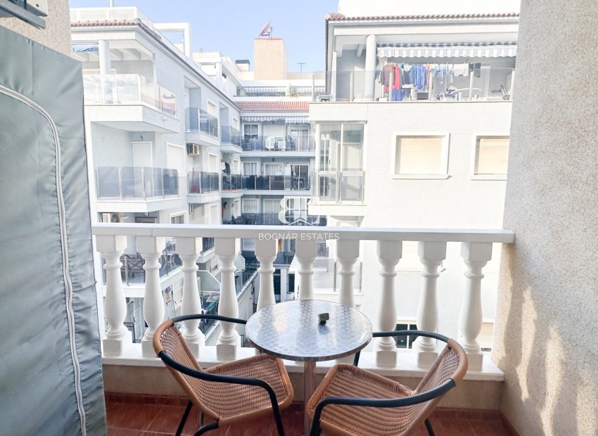 Herverkoop - apartment -
Torrevieja - Center