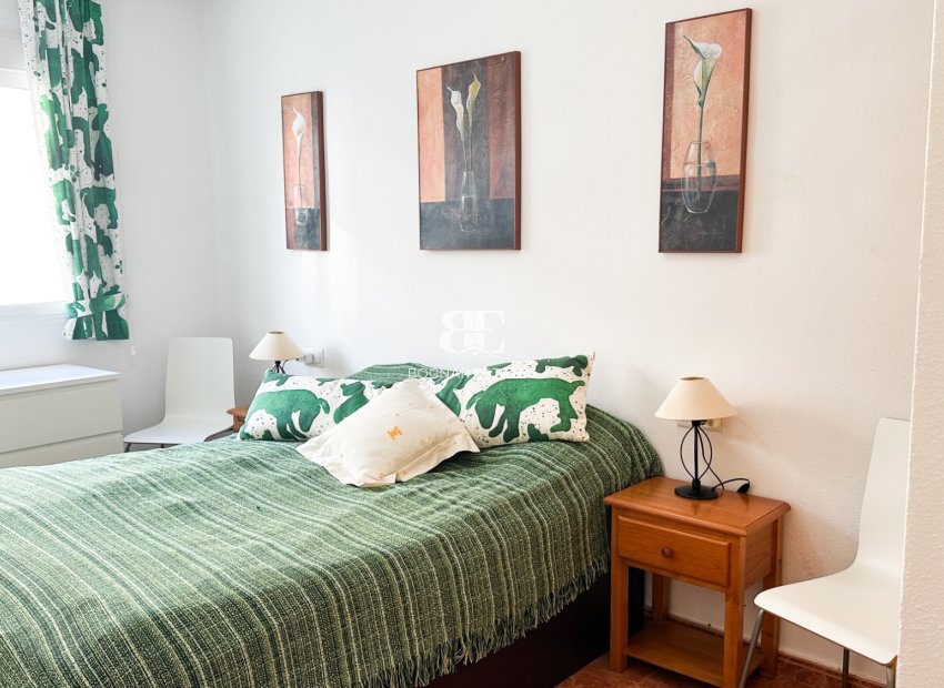 Herverkoop - apartment -
Torrevieja - Center