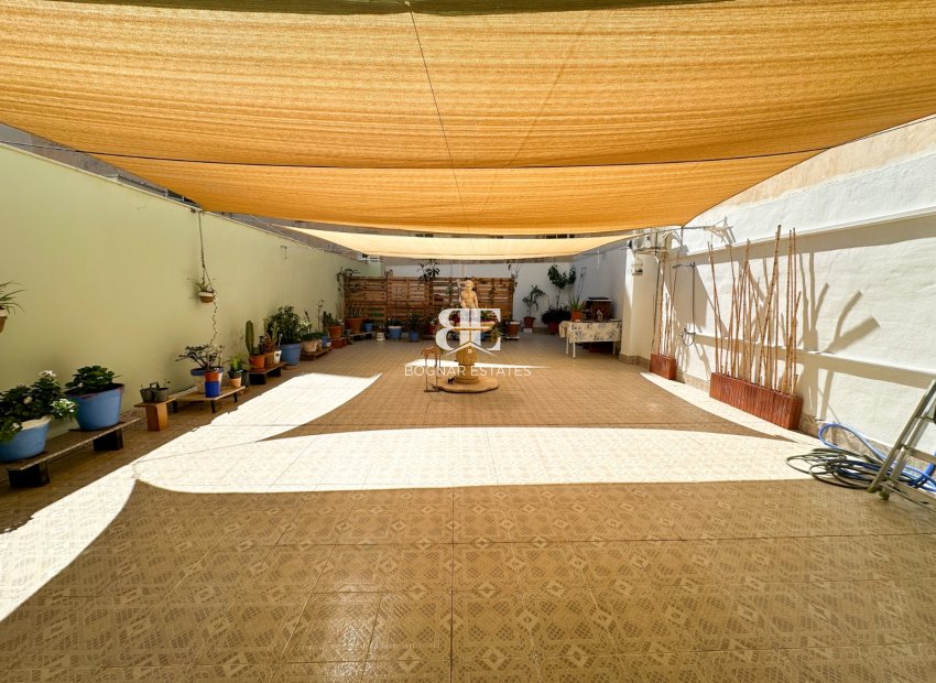 Herverkoop - apartment -
Torrevieja - Center