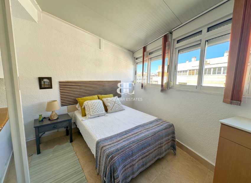 Herverkoop - apartment -
Torrevieja - Center