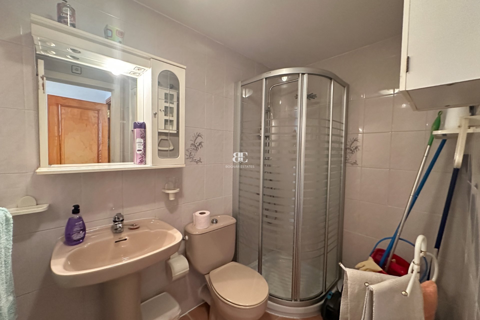 Herverkoop - apartment -
Torrevieja - Center