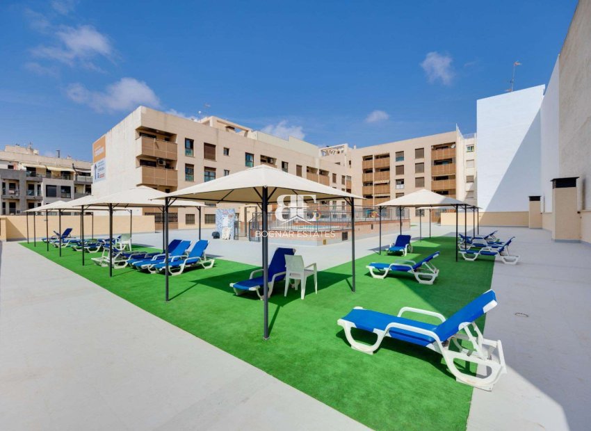 Herverkoop - apartment -
Torrevieja - Center