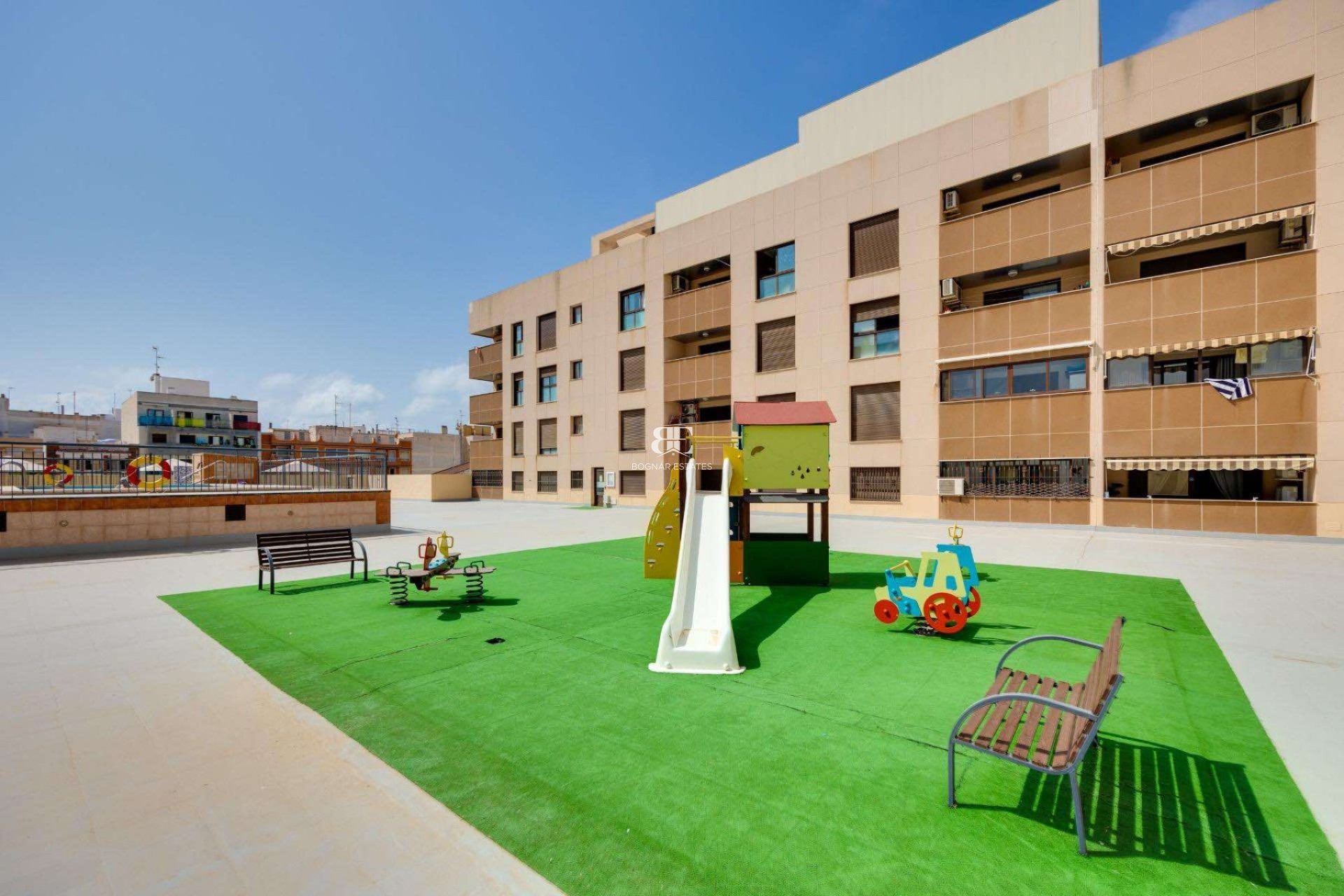 Herverkoop - apartment -
Torrevieja - Center