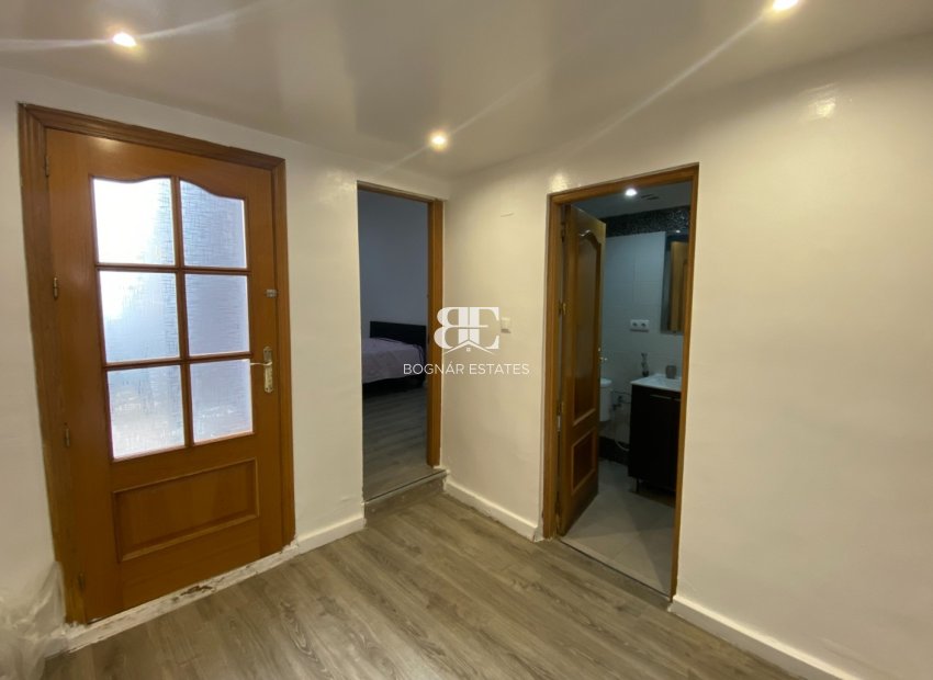 Herverkoop - apartment -
Torrevieja - Center