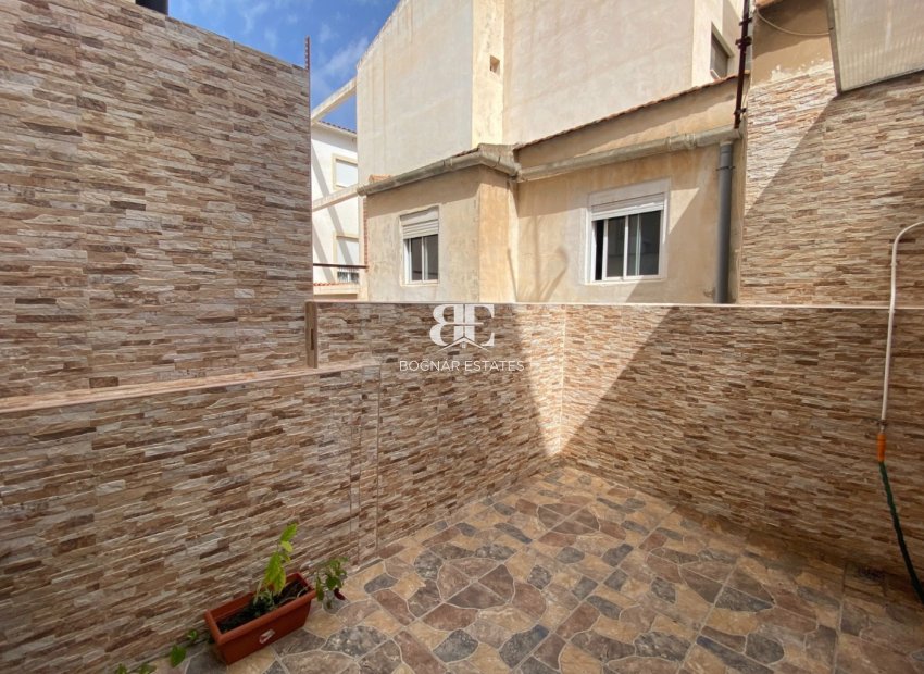 Herverkoop - apartment -
Torrevieja - Center