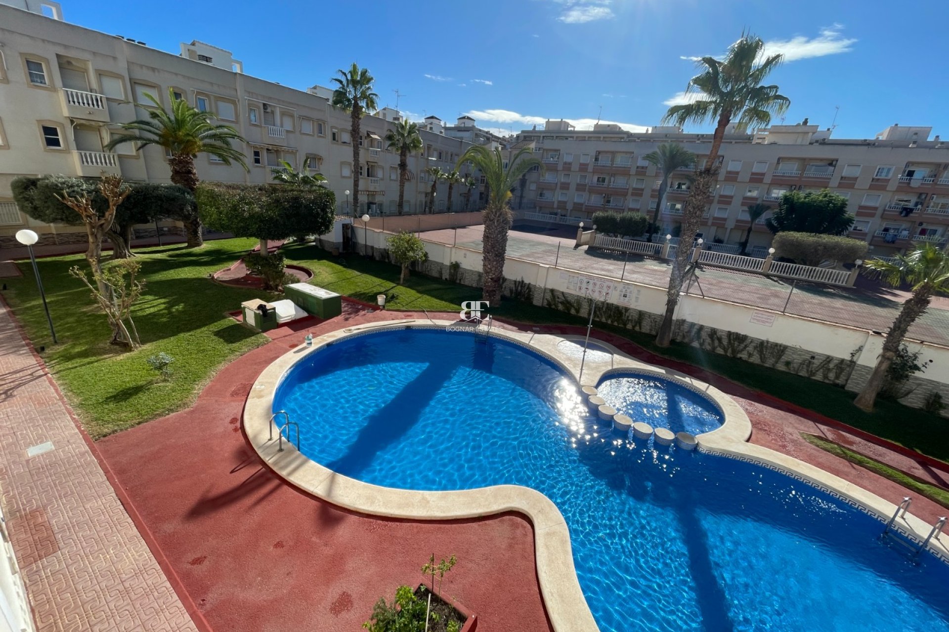 Herverkoop - apartment -
Torrevieja - Comunidad Valenciana