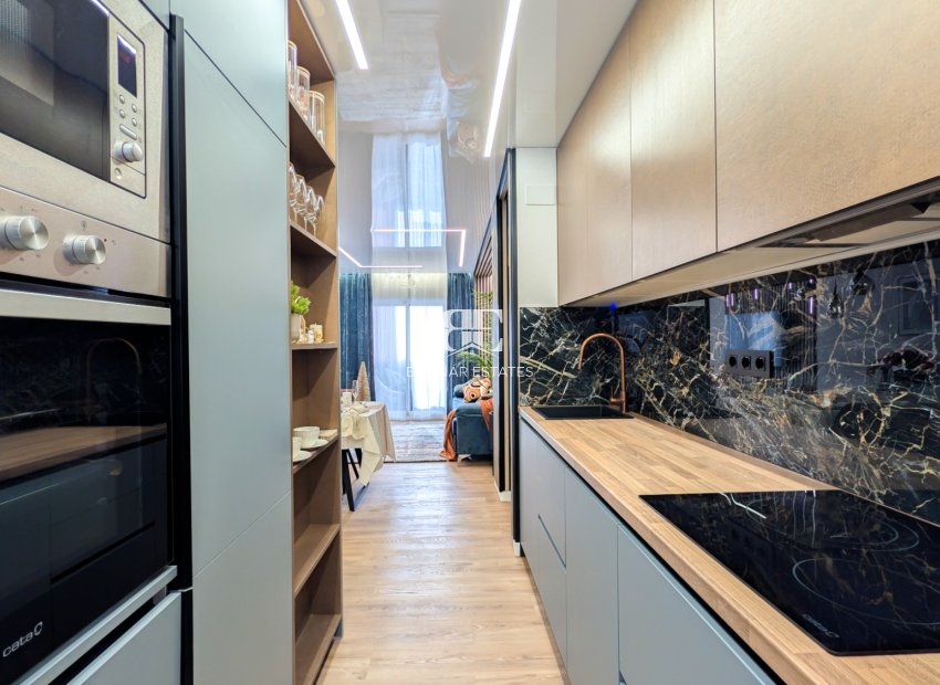 Herverkoop - apartment -
Torrevieja - El Acequión - Los Náufragos