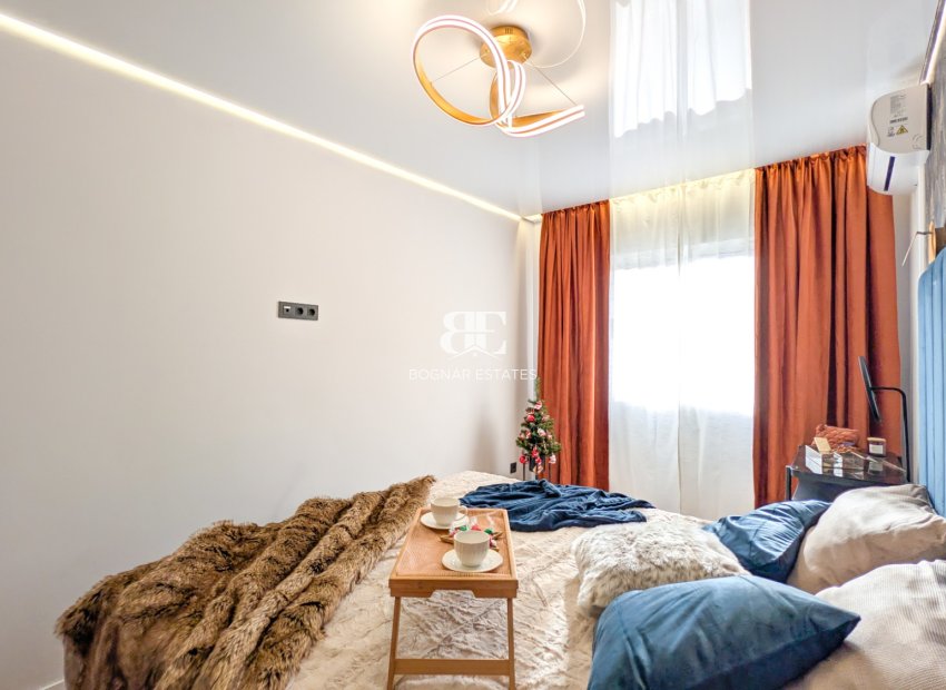 Herverkoop - apartment -
Torrevieja - El Acequión - Los Náufragos
