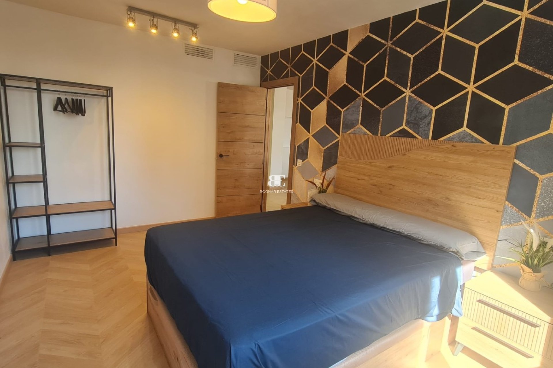 Herverkoop - apartment -
Torrevieja - El Acequión - Los Náufragos