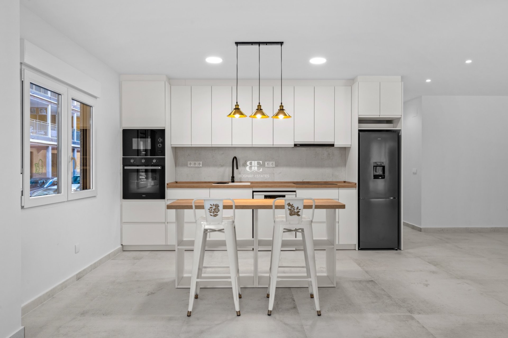 Herverkoop - apartment -
Torrevieja - El Acequión - Los Náufragos