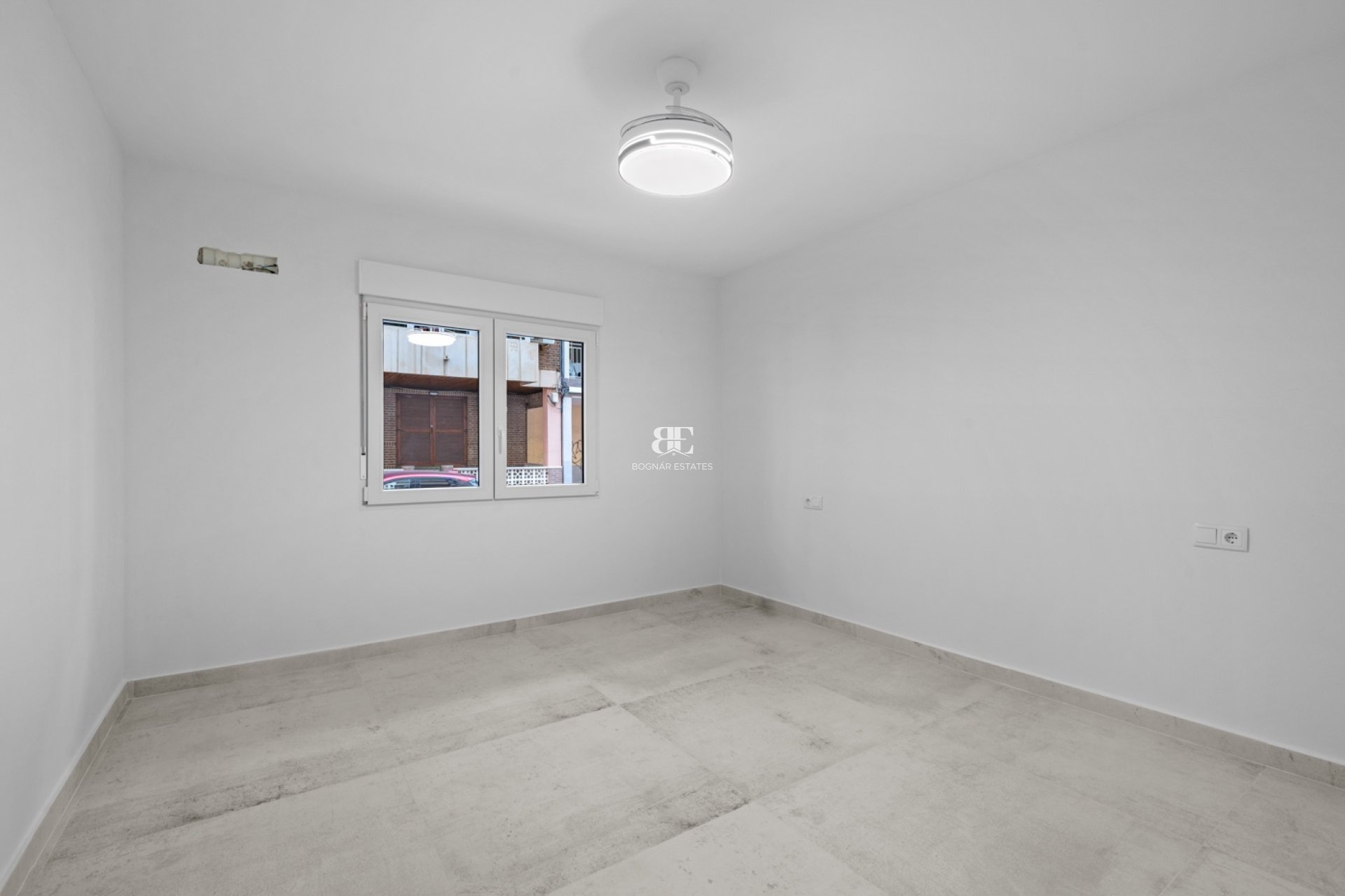 Herverkoop - apartment -
Torrevieja - El Acequión - Los Náufragos