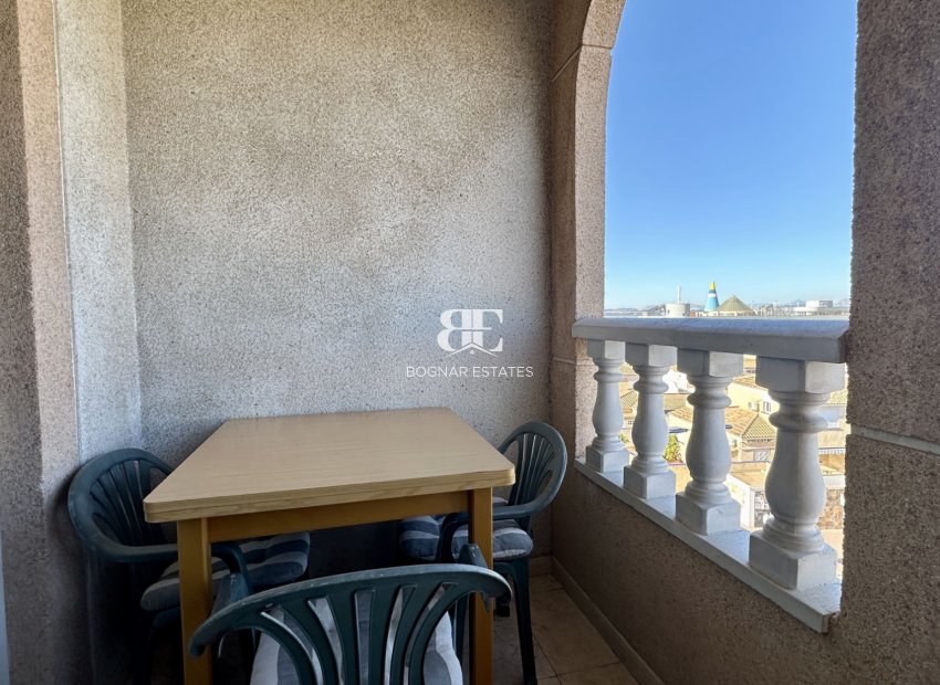 Herverkoop - apartment -
Torrevieja - El Molino