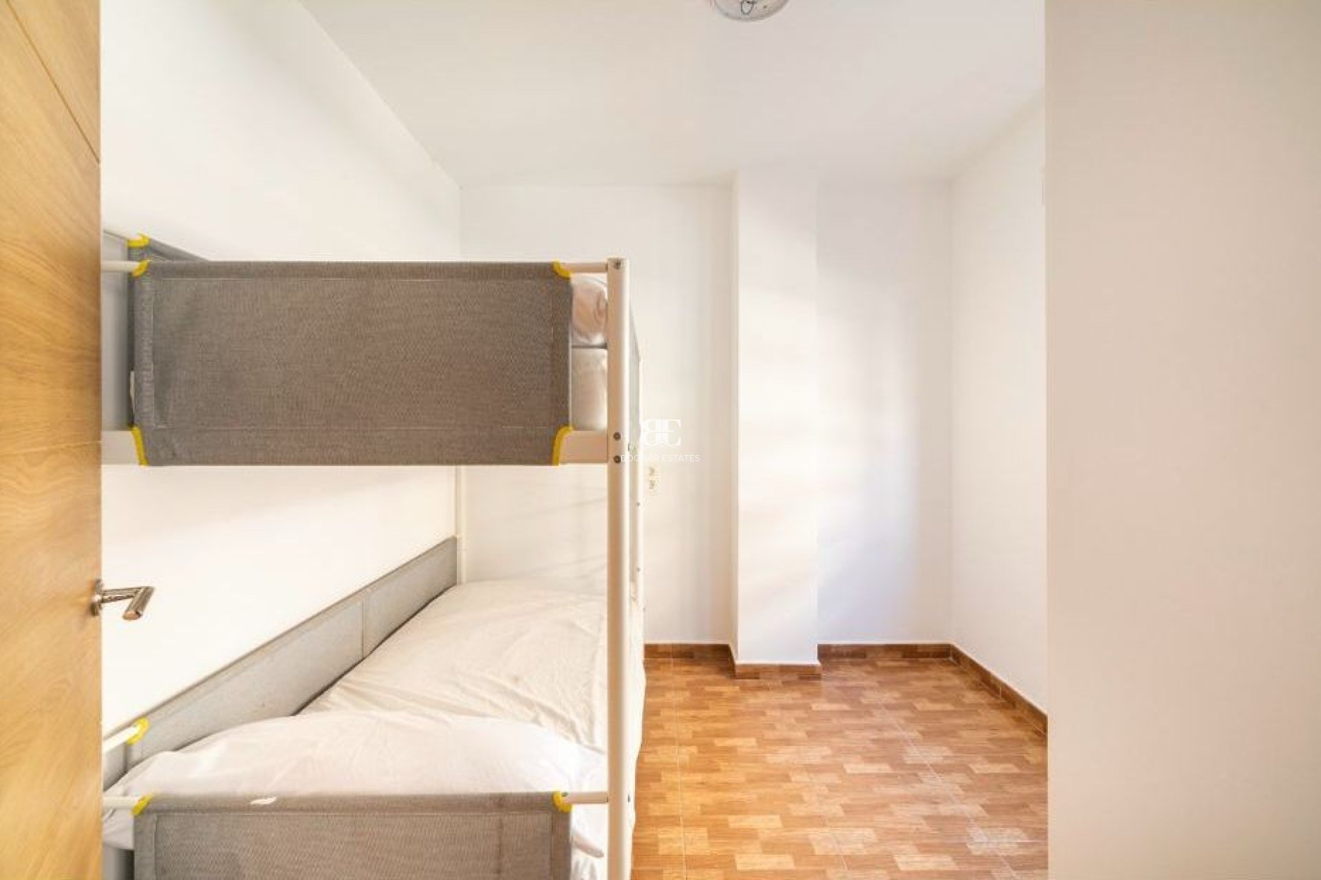 Herverkoop - apartment -
Torrevieja - La Mata