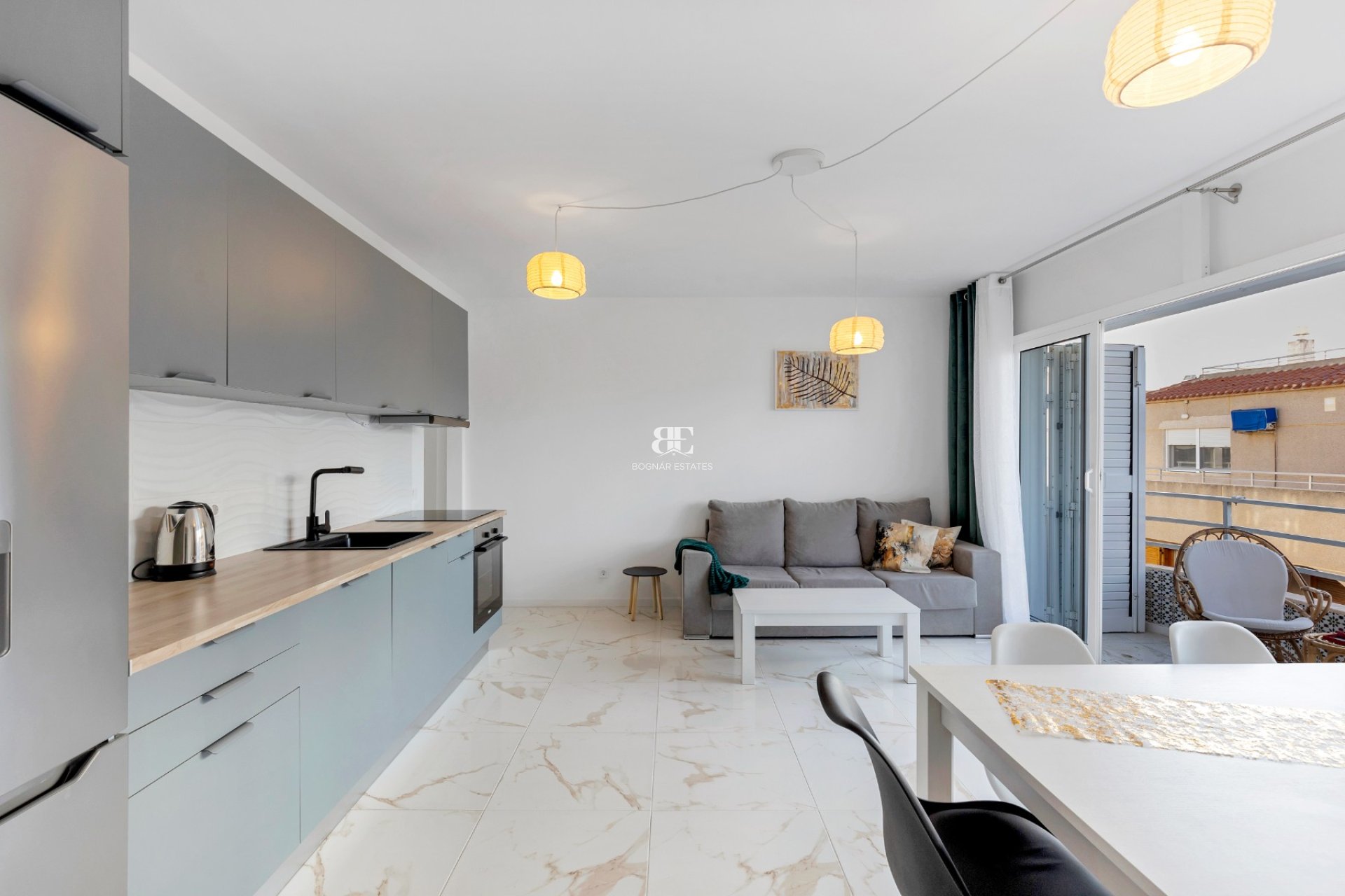 Herverkoop - apartment -
Torrevieja - La Mata