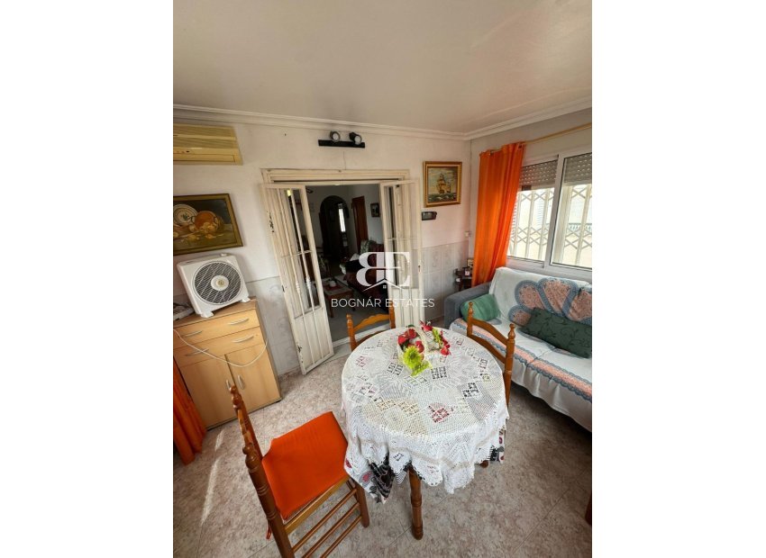 Herverkoop - apartment -
Torrevieja - La Mata