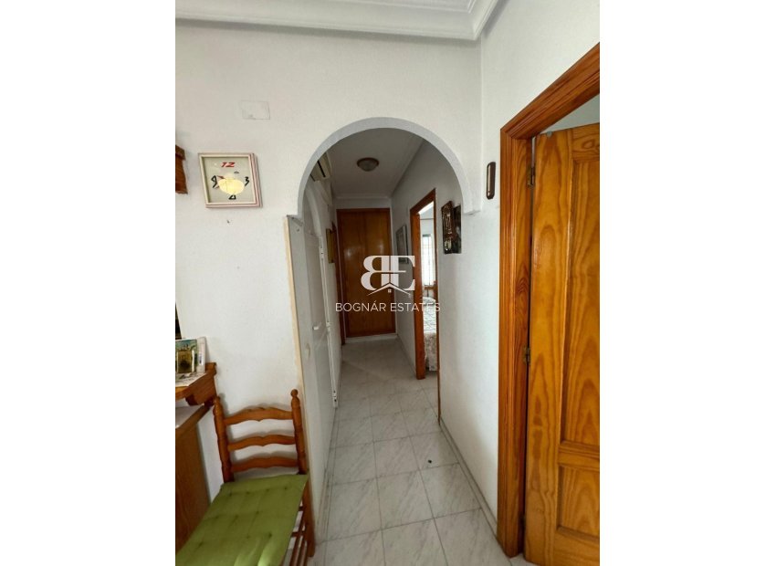 Herverkoop - apartment -
Torrevieja - La Mata