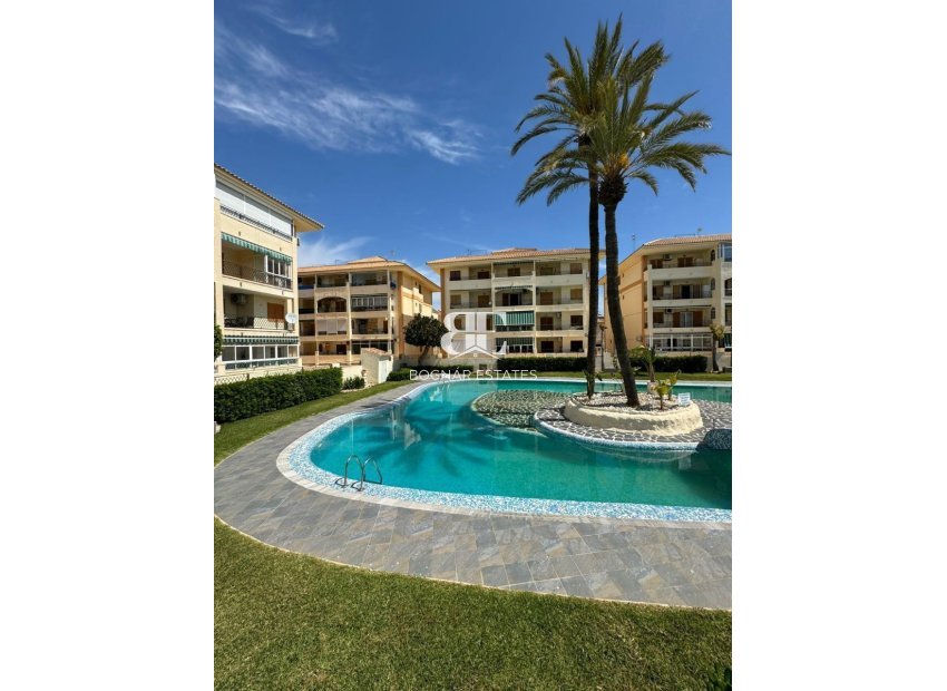 Herverkoop - apartment -
Torrevieja - La Mata