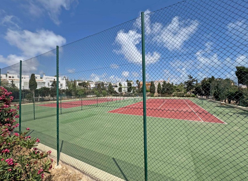 Herverkoop - apartment -
Torrevieja - La Mata